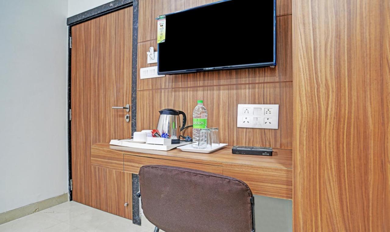 Hotel Treebo Shivaay Indore Esterno foto