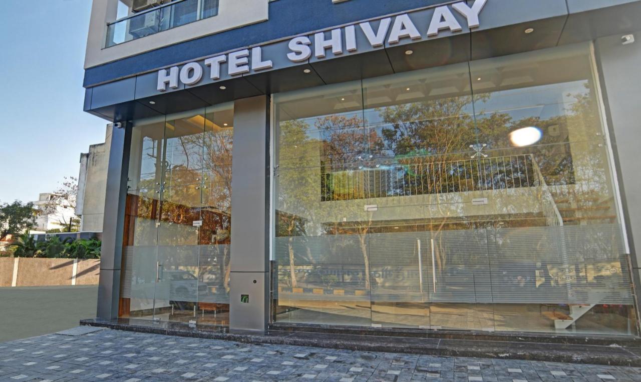 Hotel Treebo Shivaay Indore Esterno foto