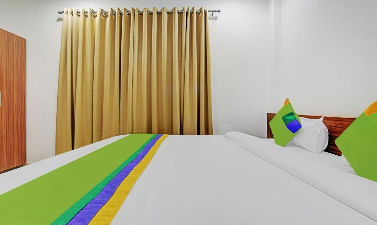 Hotel Treebo Shivaay Indore Esterno foto