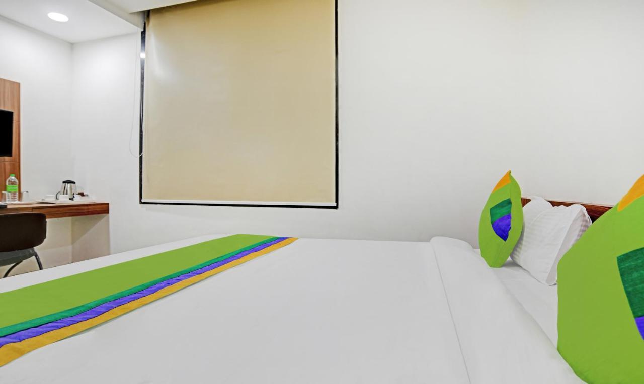 Hotel Treebo Shivaay Indore Esterno foto