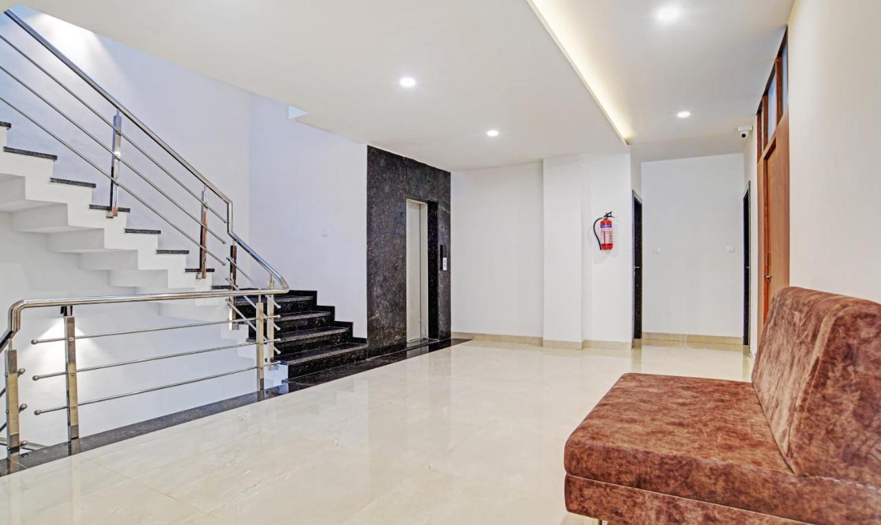 Hotel Treebo Shivaay Indore Esterno foto