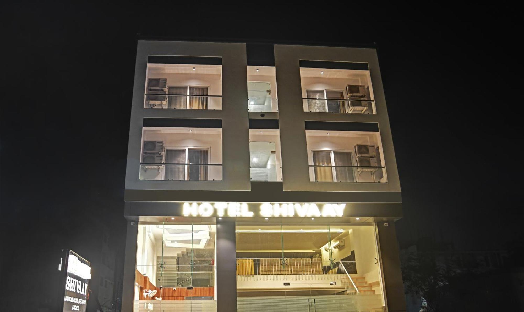 Hotel Treebo Shivaay Indore Esterno foto